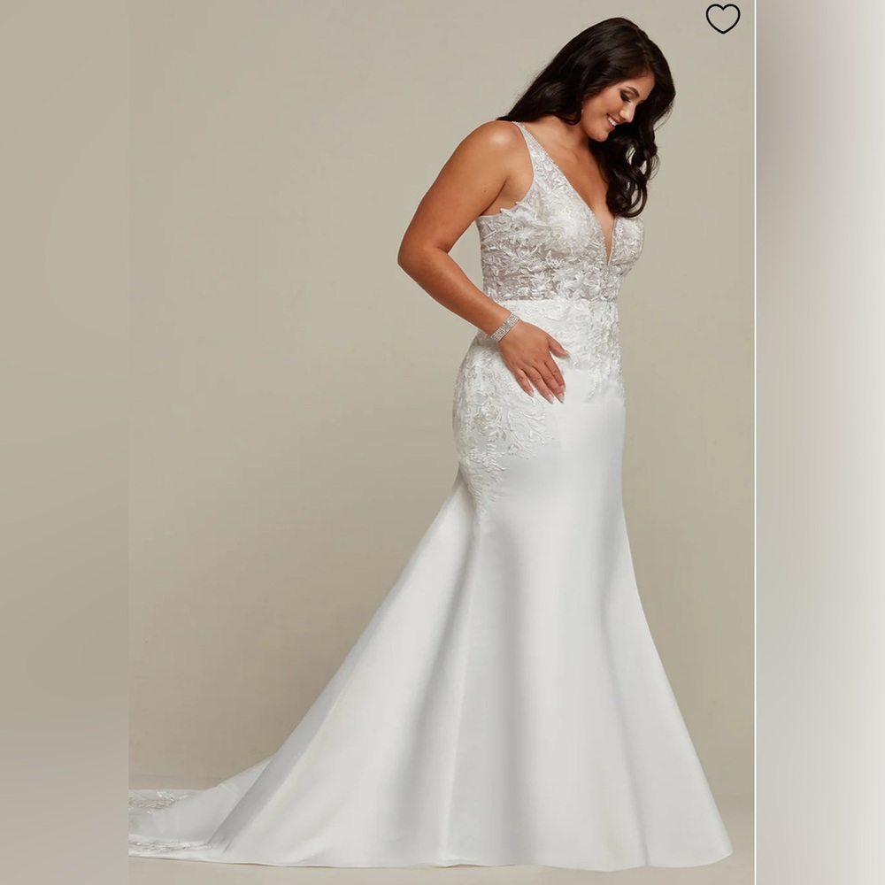 Avery Austin wedding dress - style Jordyn. Size 16. Never worn. - Picture 2 of 4